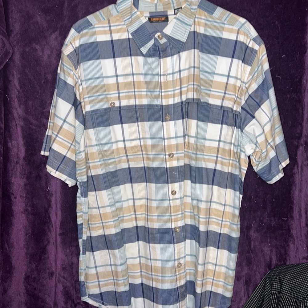 Ridgecut tough wear short sleeve button down shirt